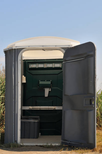 Sanitation services for porta potties in De Leon Springs, FL